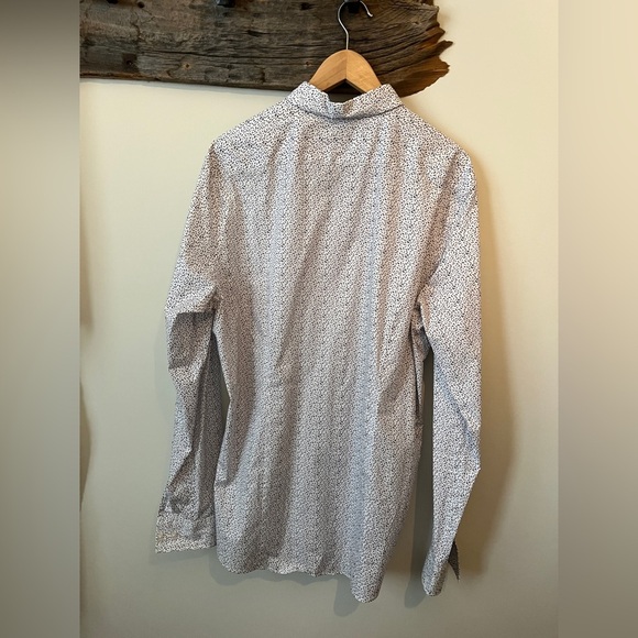 Men's XL Michael Kors Button Up - Picture 2 of 4